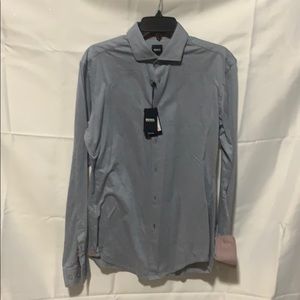 New with tags Hugo Boss $148 shirt men’s medium